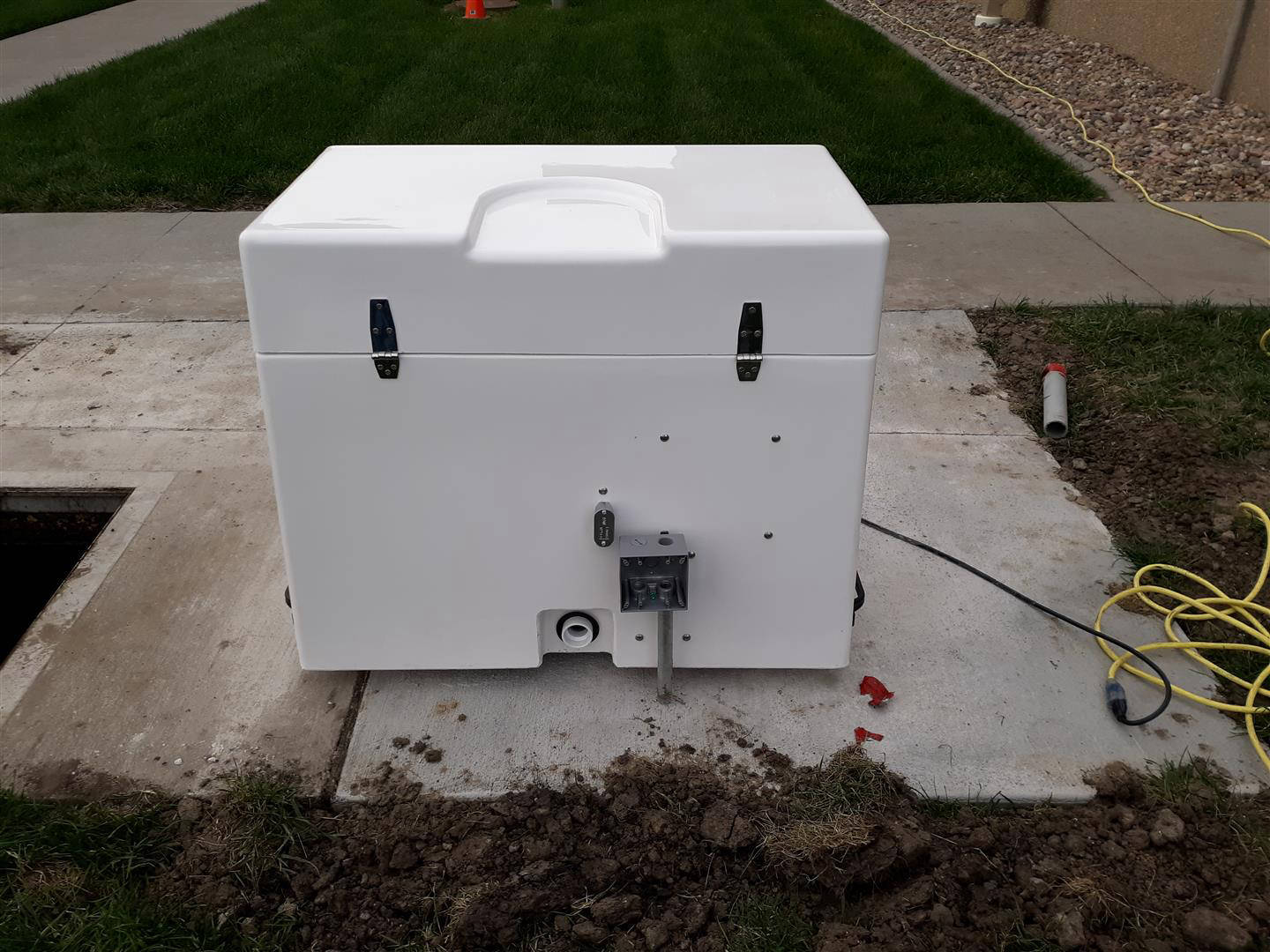 Fremont NE - Royal Canin -Precision Systems Storm Box