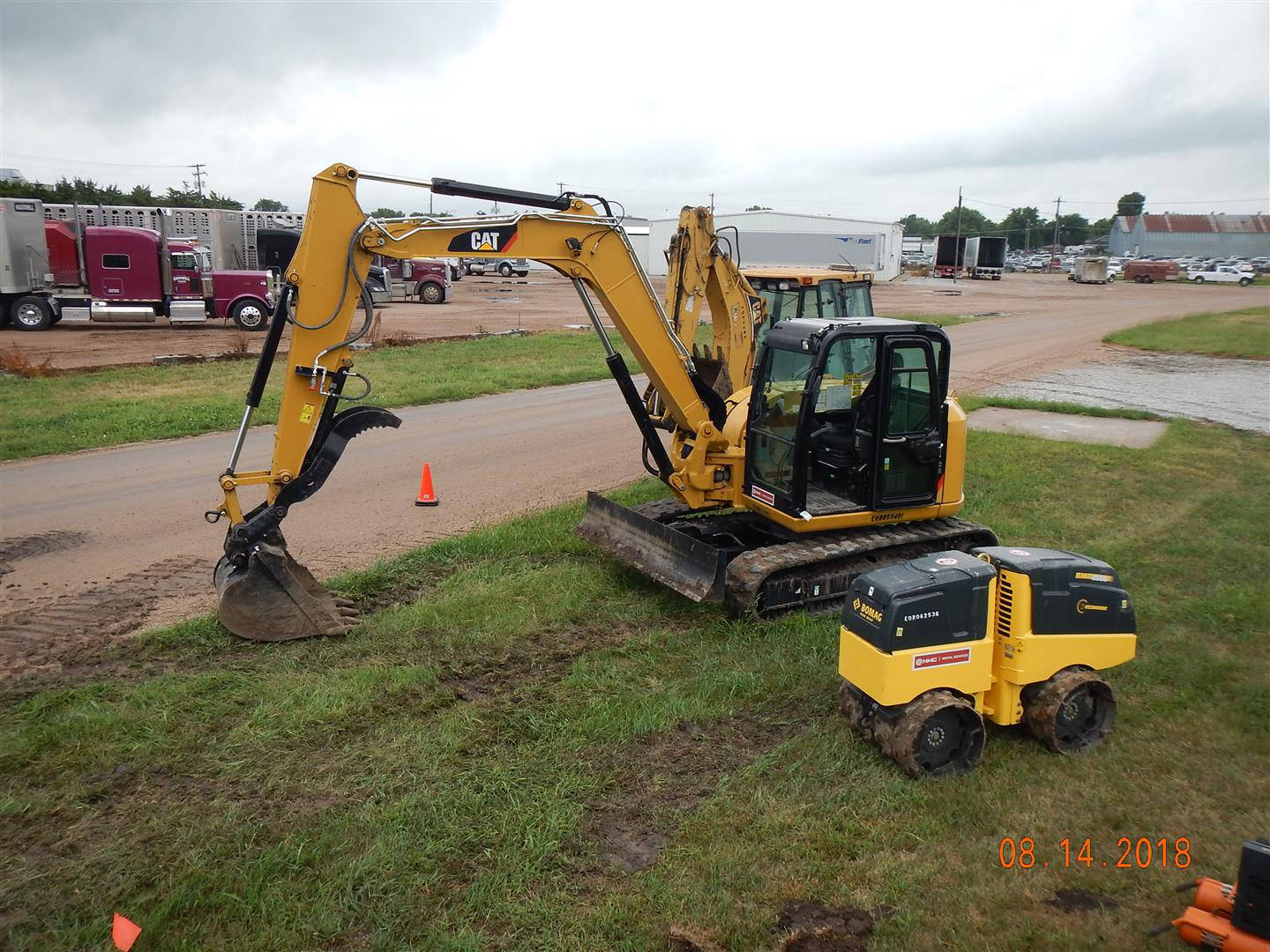 Gibbon, NE - Fiberglass metering manhole, Teledyne ISCO Signature Ultrasonic, Teledyne ISCO 5800 Refrigerated Sampler