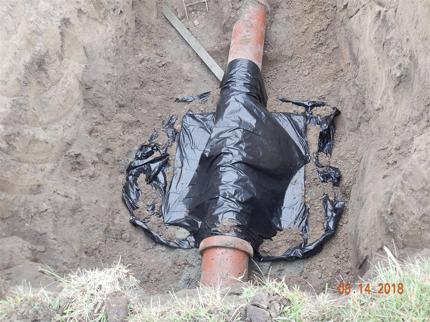 Gibbon, NE - Fiberglass metering manhole, Teledyne ISCO Signature Ultrasonic, Teledyne ISCO 5800 Refrigerated Sampler