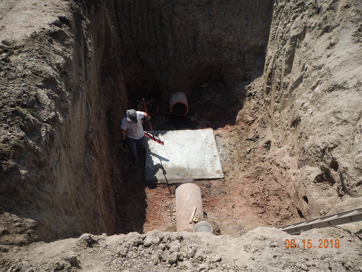 Gibbon, NE - Fiberglass metering manhole, Teledyne ISCO Signature Ultrasonic, Teledyne ISCO 5800 Refrigerated Sampler